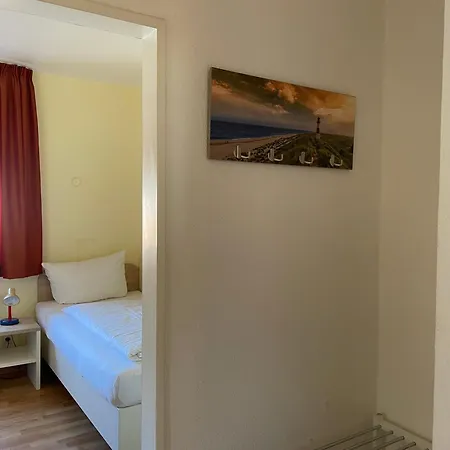 Altstadtwohnung 2, Suederstrasse Apartment